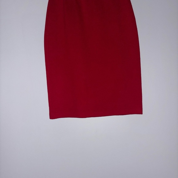 St. John Collection red Skirt Knee Length Knit material FA 08 group 4 - Picture 2 of 10